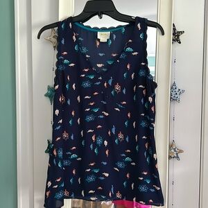 Maeve adorable turtle top Size 6